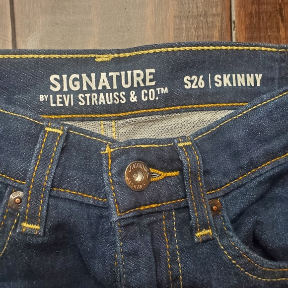 Signature by Levi's Skinny Jeans sz 10 - Picture 3 of 6